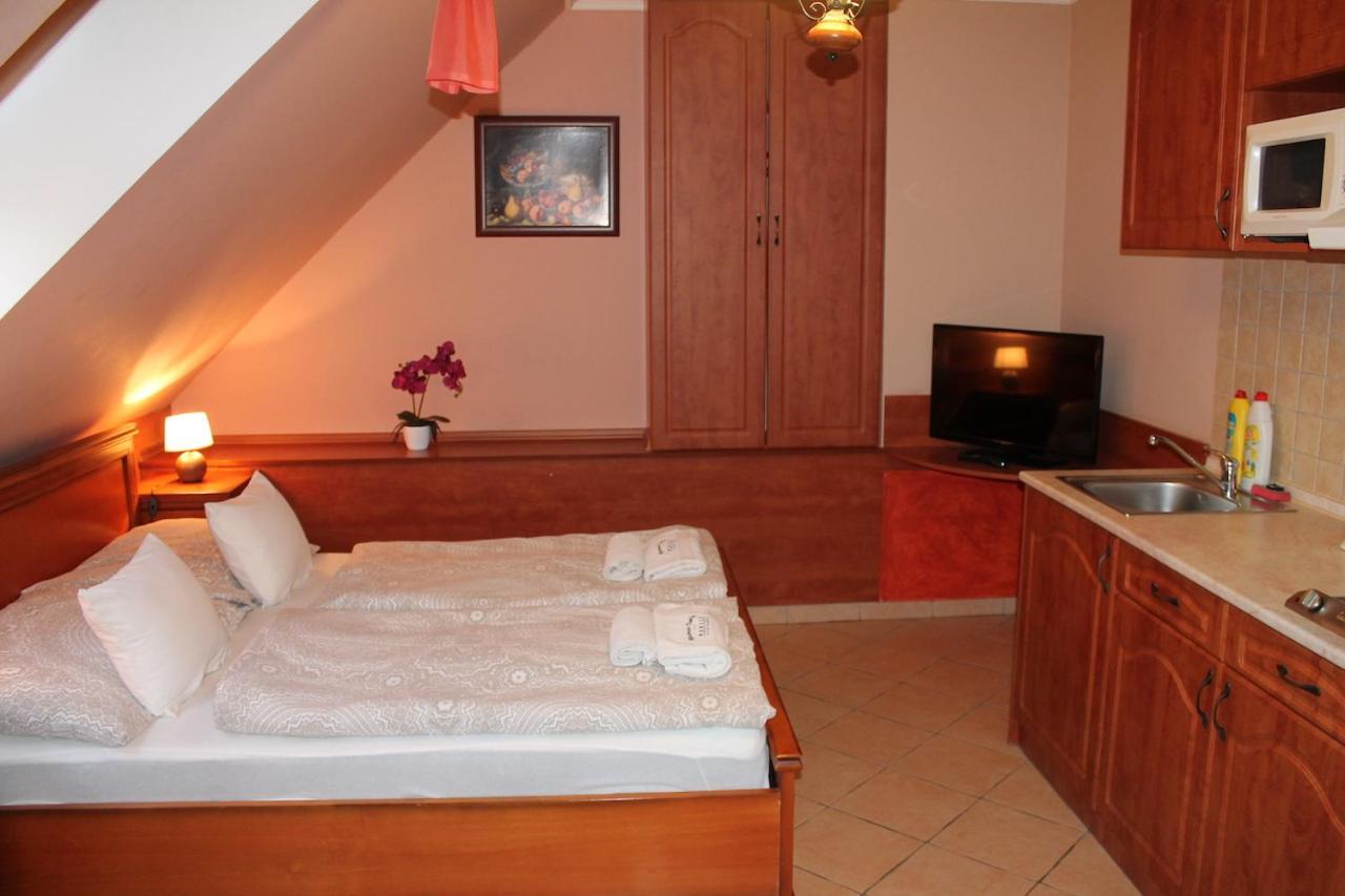 Rozmann Family Panzio & Apartmanhaz Sárvár Zewnętrze zdjęcie
