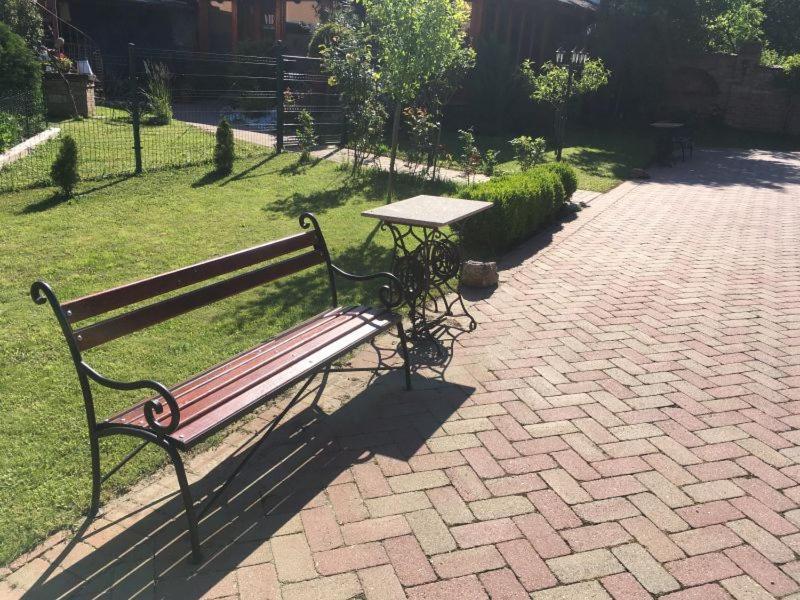 Rozmann Family Panzio & Apartmanhaz Sárvár Zewnętrze zdjęcie